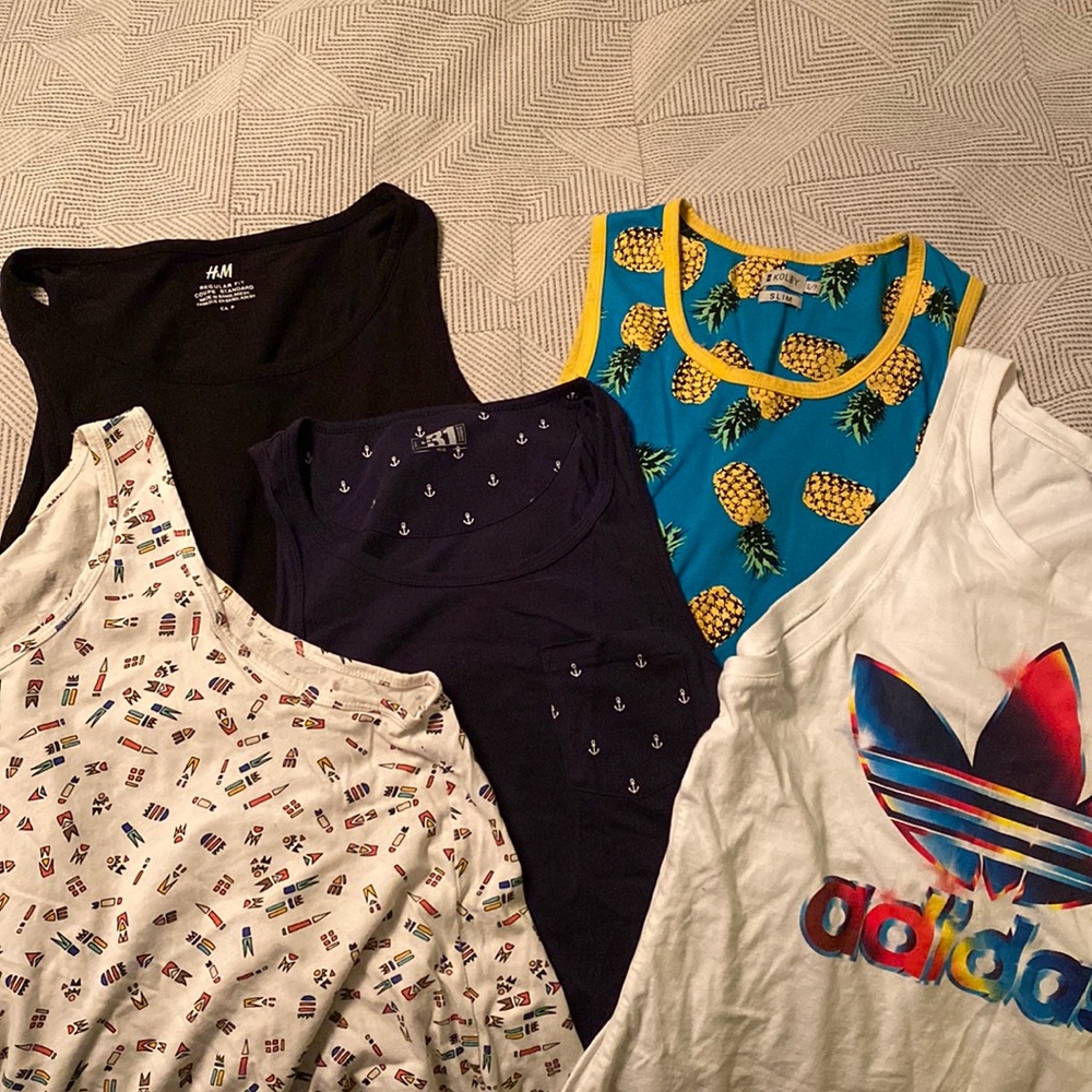 [Various] Set of 5 tanktops